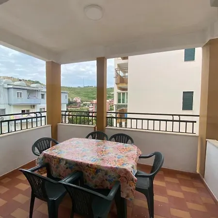 Mezini Sea 1 Golem Apartment *